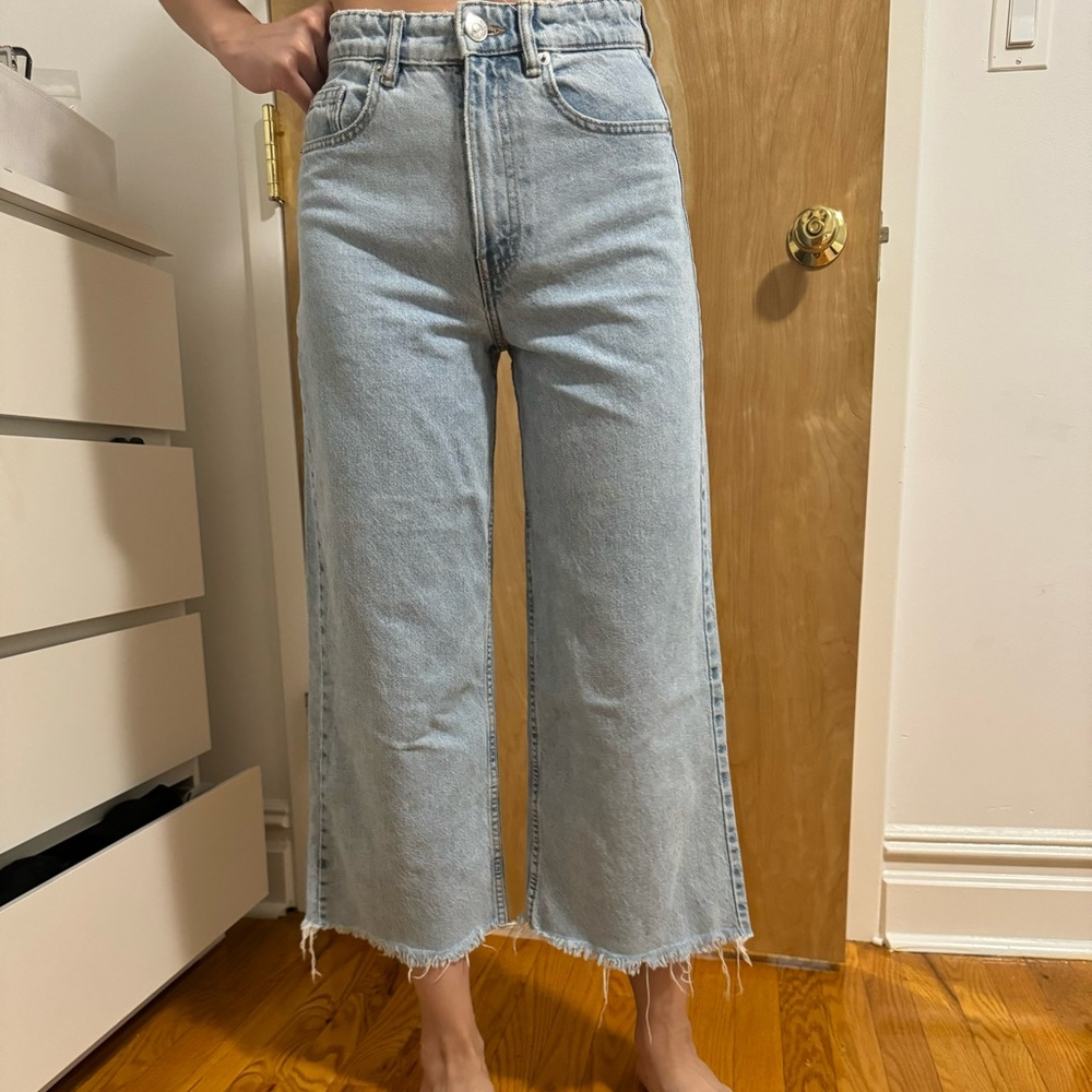 ZARA high waist ankle cropped jeans
